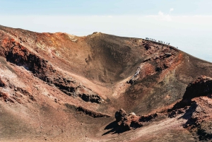 Monte Etna: impresionante caminata a la cima con entrada incluida