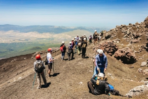 Monte Etna: impresionante caminata a la cima con entrada incluida