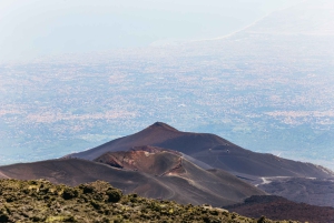 Monte Etna: impresionante caminata a la cima con entrada incluida