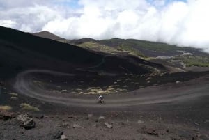 Mount Etna: Summit Cycling Tour
