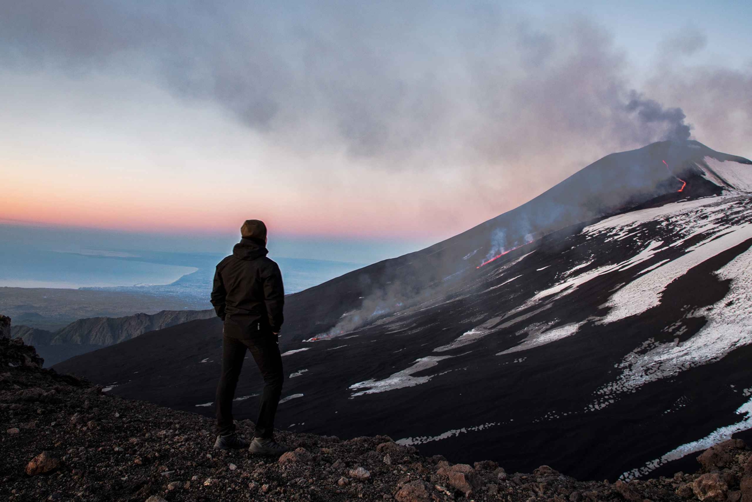 Berget Etna: Utflykt i soluppgången med en kunnig lokal guide