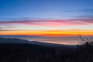 Monte Etna: Excursión al amanecer con un guía local experto