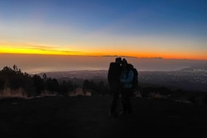 Monte Etna: Excursión al amanecer con un guía local experto