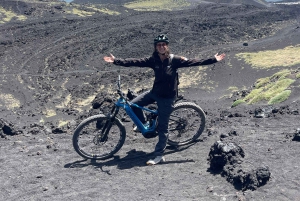 Mount Etna: Sunset e-bike day trip