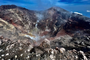 Etna: tour dei crateri sommitali in funivia e jeep 4x4