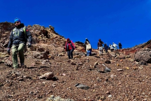 Etna: tour dei crateri sommitali in funivia e jeep 4x4