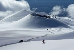 Etna: wędrówka na 3000 m z kolejką linową i 4x4