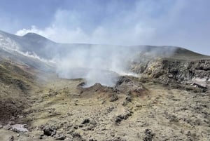 Piano Provenzana: Mount Etna Hiking Trip to 3,300 Meters