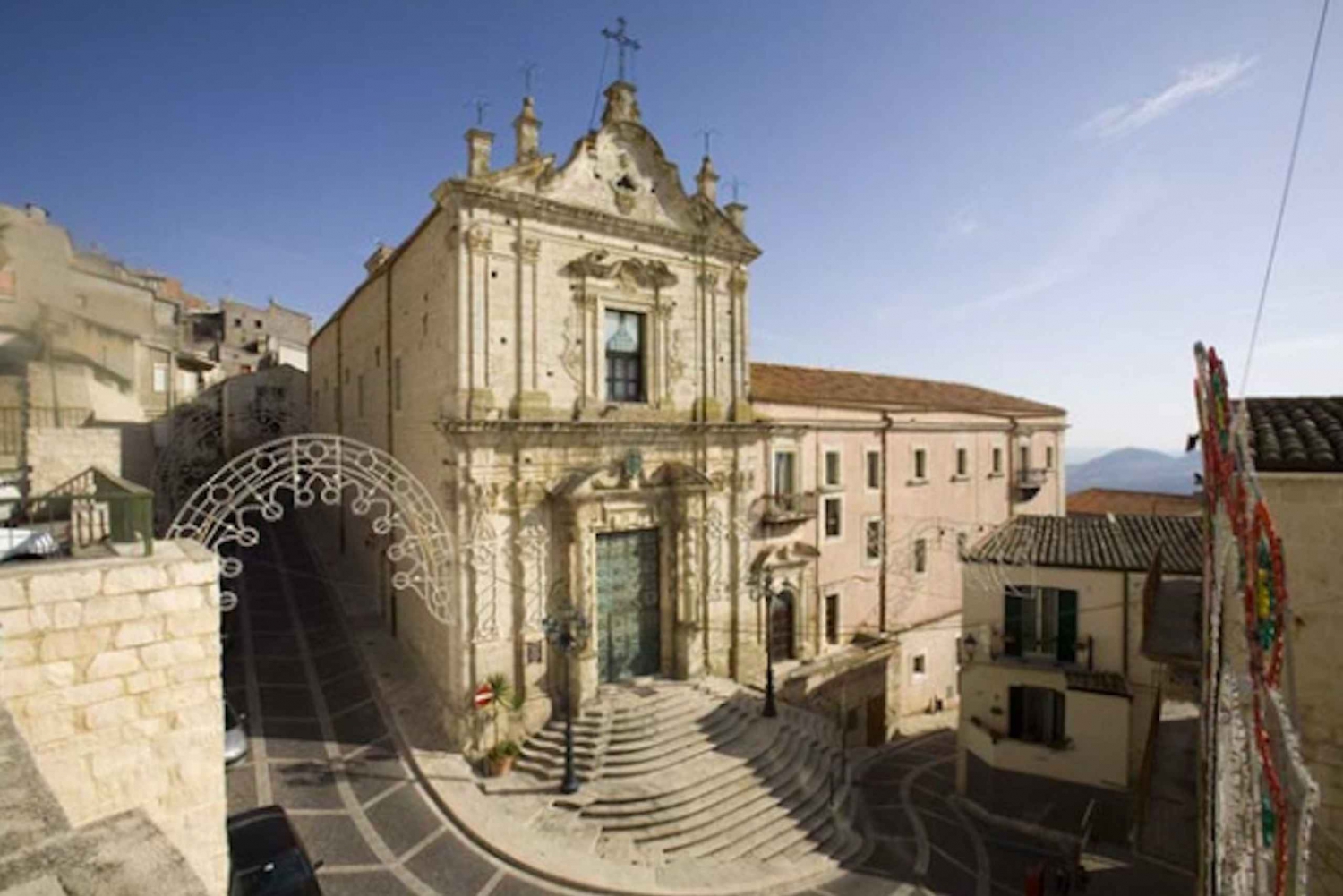 Mussomeli: Guided Historical Walking Tour