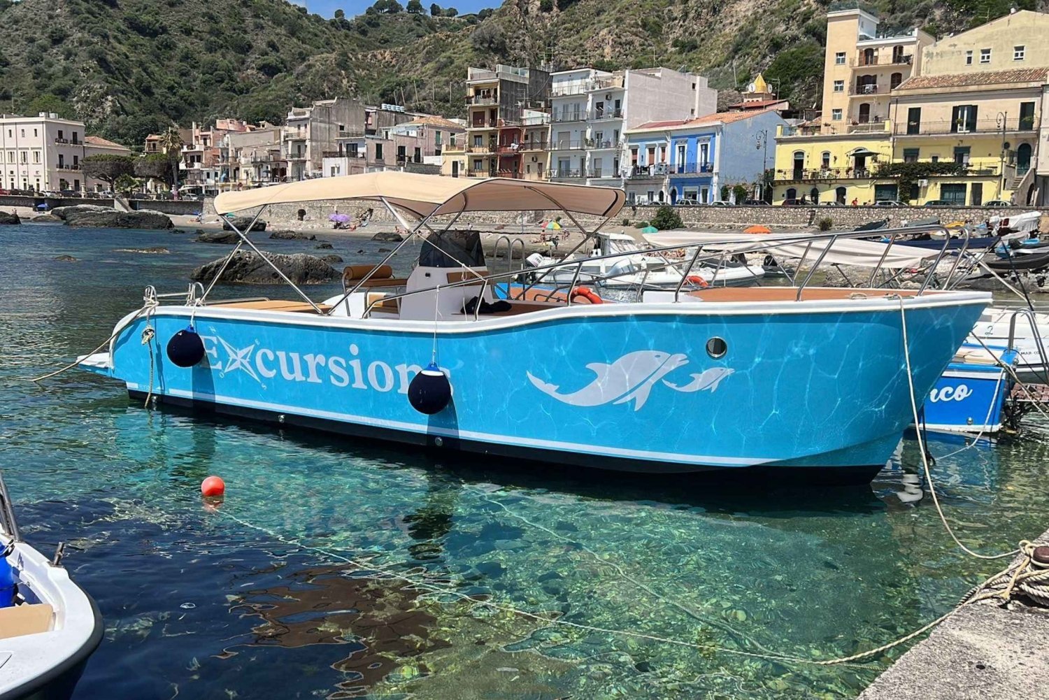 Naxos: Crociera sull'Isola Bella con bagno, frutta e prosecco