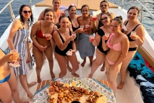 Naxos: Crociera sull'Isola Bella con bagno, frutta e prosecco