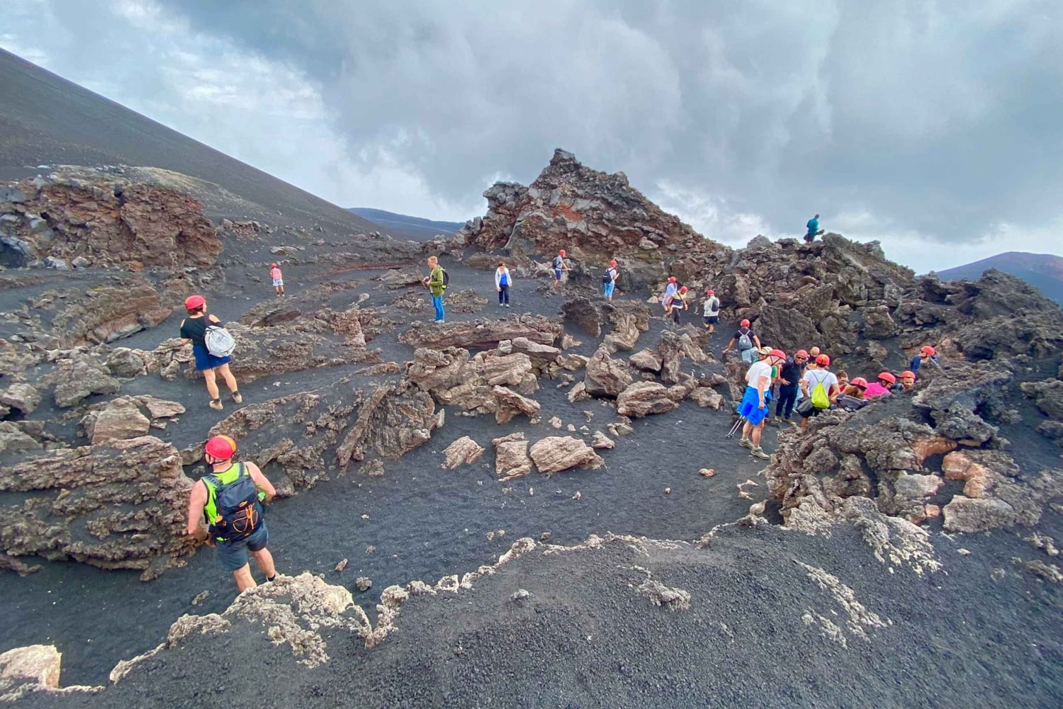 Nicolosi: Excursão às crateras do Etna a 3000 metros de altitude.