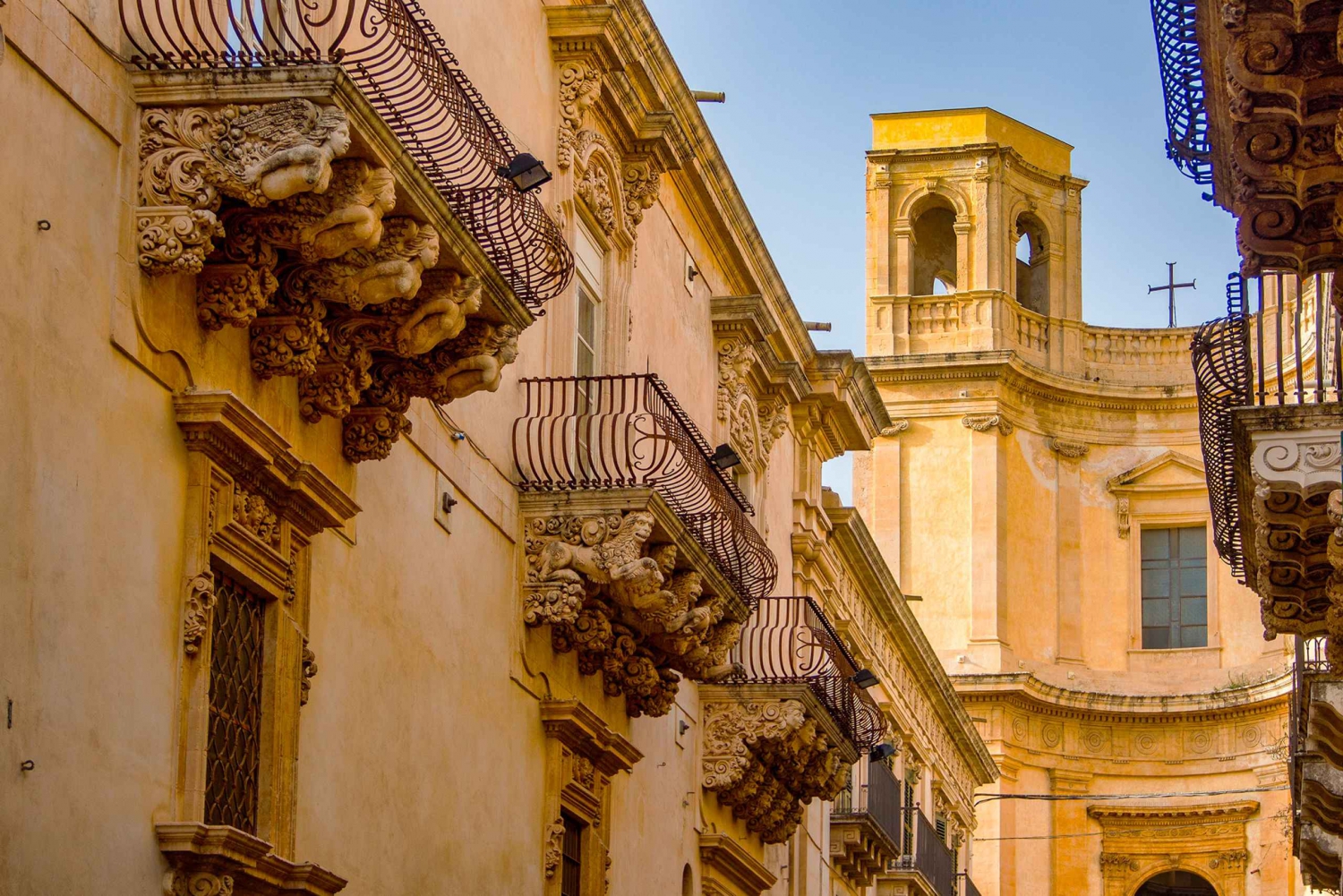 Noto: Baroque Architecture and City Highlights Guided Tour