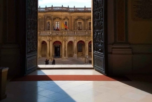 Guidet tur til fots i Noto