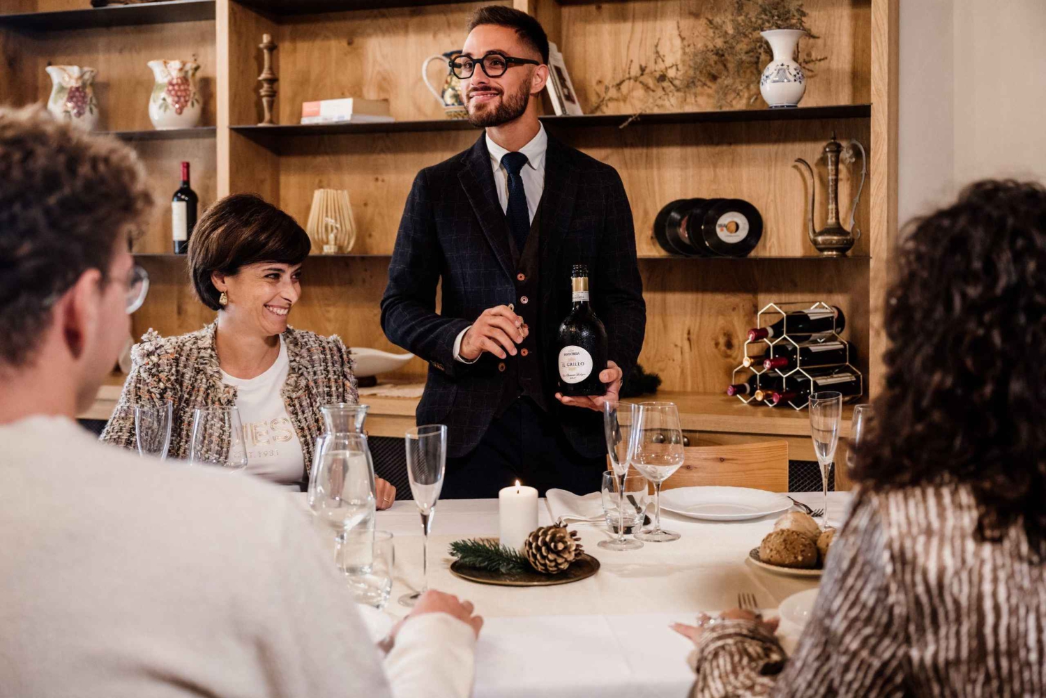 Organic Winery Tour, Wine Tasting & Light Lunch near Ragusa