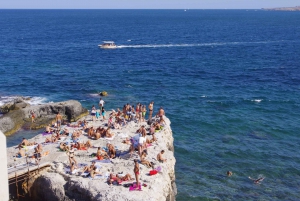 Ortigia: Private Walking Tour and Boat Trip