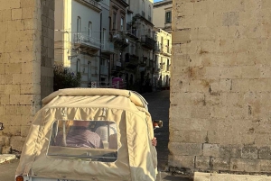 Passeio de tuk tuk pela ORTIGIA - ape calessino 1 hora