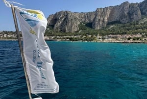 Palermo: 4 Hours Boat Tour of Mondello and the Coast