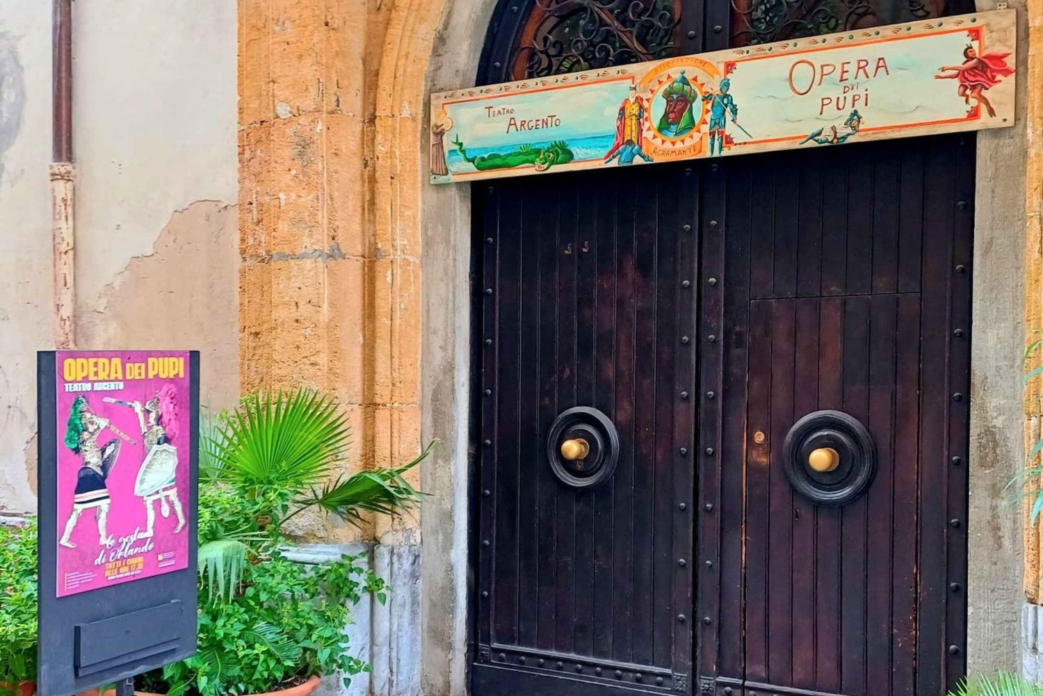 パレルモ: 素晴らしい記念碑、物語と商取引