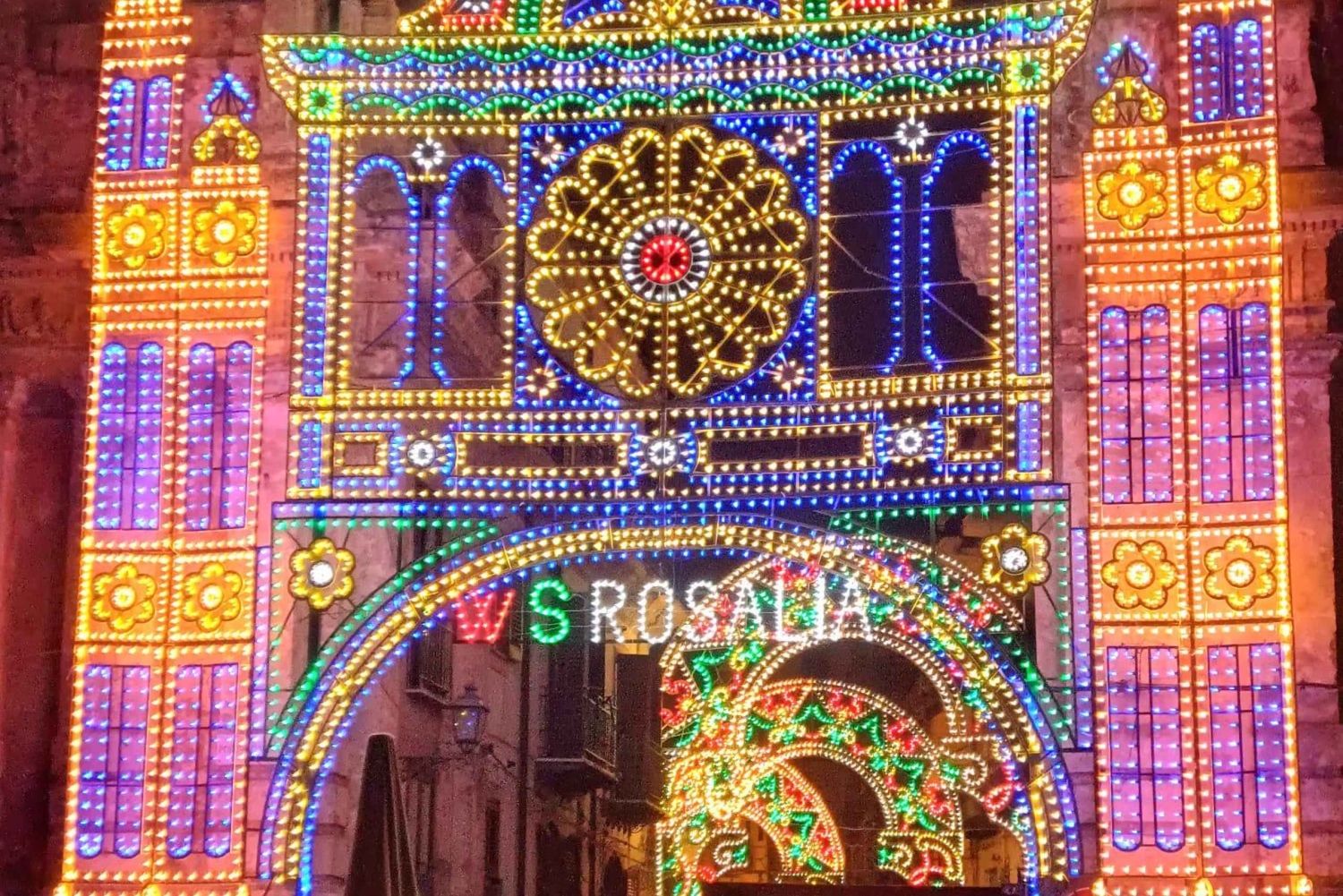 パレルモ: 素晴らしい記念碑、物語と商取引