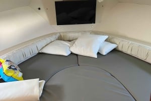 Palermo: tour privato in barca con snack e prosecco