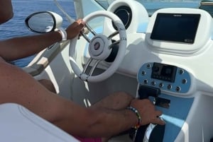 Palermo Boat Tour in Fiat 500