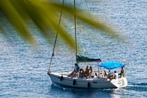 Palermo: Båttur med aperitiff, snorkling og grottetur