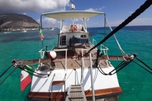 Palermo: Båttur med aperitiff, snorkling og grottetur