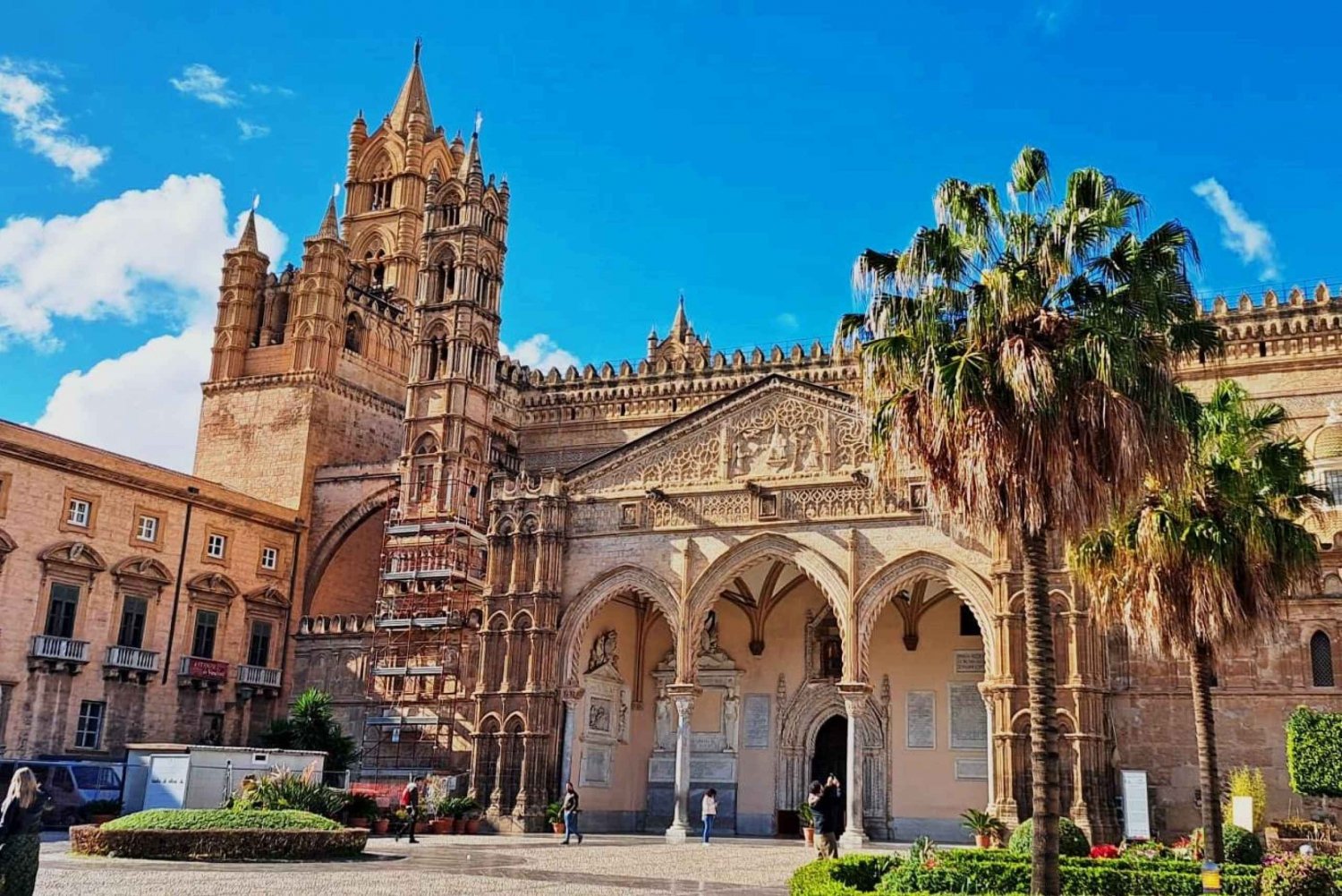 Palermo: City Walking Tour & Street Food Tasting with Drink