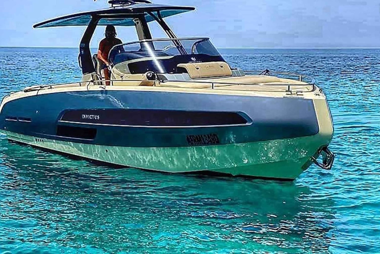 Palermo: Classy Boat Tour with Drinks and Snorkeling