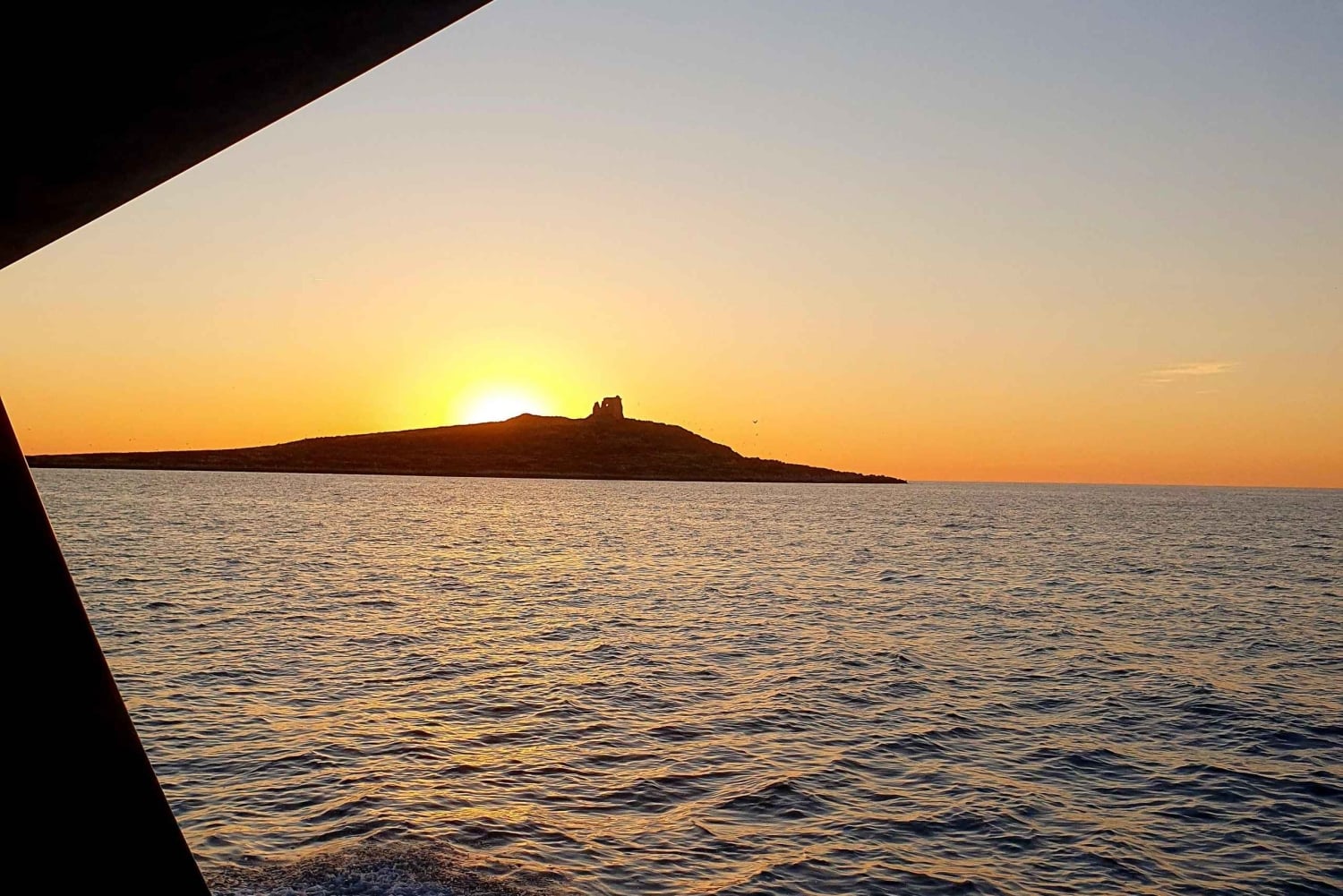 Palermo: Classy Boat Tour with Drinks and Snorkeling