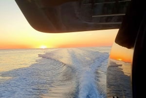 Palermo: Classy Boat Tour with Drinks and Snorkeling