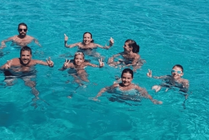 Palermo: Excursão diária de catamarã com almoço e snorkeling incluídos