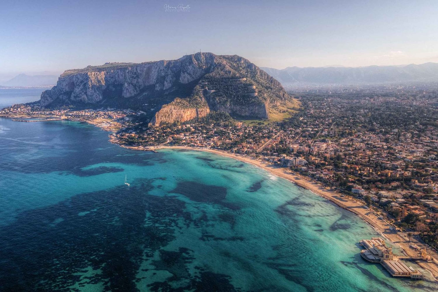 Palermo: Dagsutflykt med snorklingsbåt med lunch och vin