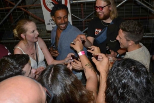 Palermo: begeleide kroegentocht met shotjes en kortingen op drankjes