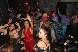 Palermo: begeleide kroegentocht met shotjes en kortingen op drankjes