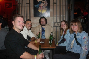 Palermo: Guided Bar Crawl with Shots and Discounts on Drinks