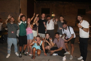 Palermo: Guided Bar Crawl with Shots and Discounts on Drinks