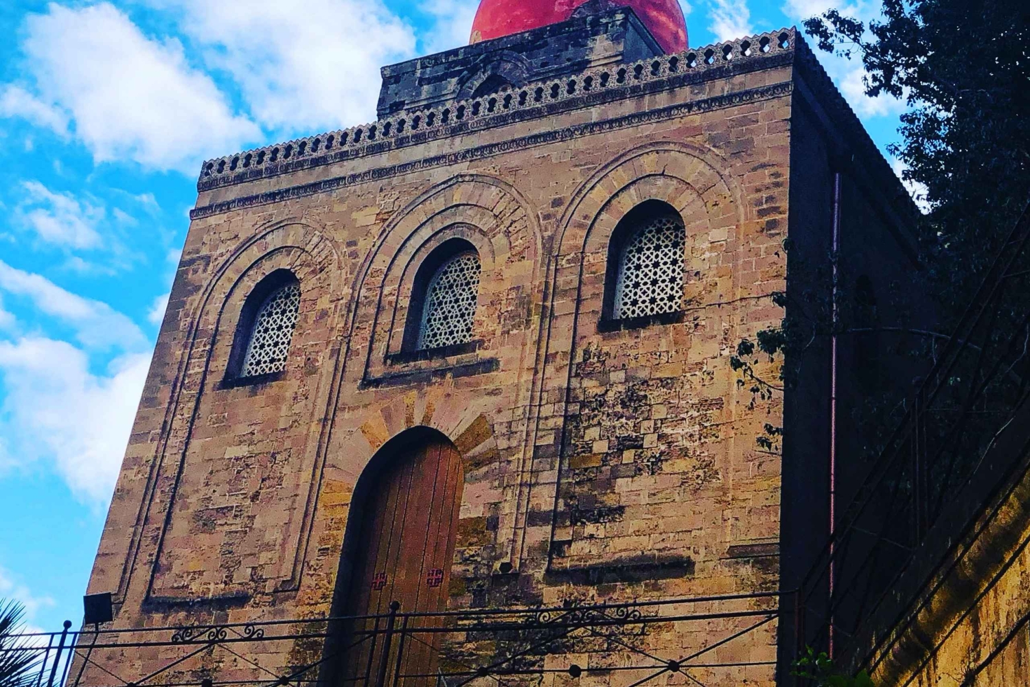 Palermo: Geführter Spaziergang durch die Altstadt und das Museum der Illusionen
