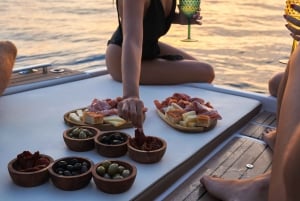 Palermo: HALF-DAY TOUR ON BOAT