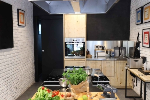 Palermo: ręcznie robione ravioli i kultowe cannoli ze świeżą ricottą