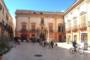 Palermo: Historiallinen keskusta Opastettu pyöräretki ja ruoanmaistelu