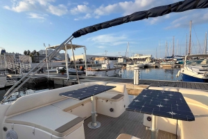Palermo: excursión en barco de lujo con aperitivos y snorkel