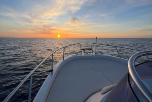 Palermo: excursión en barco de lujo con aperitivos y snorkel