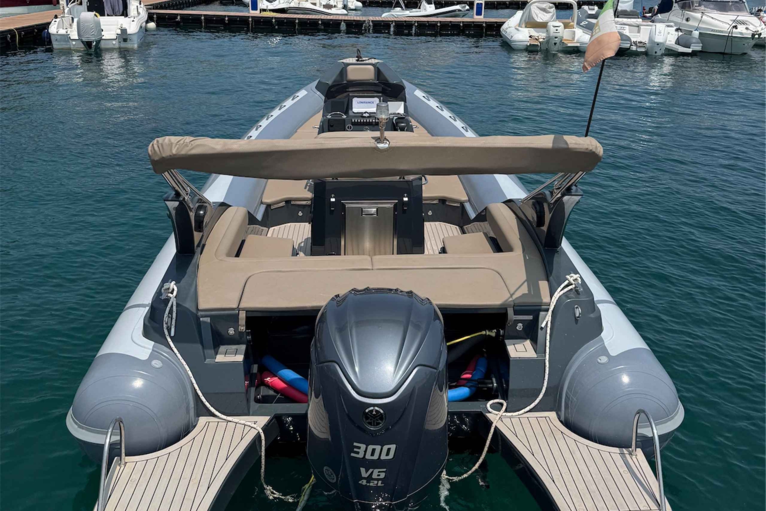 Palermo: Mondello & Isola delle Femmine båttur med drikke