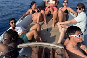 Palermo: Mondello & Isola delle Femmine Boat Tour with Drink
