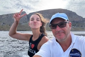 Palermo: Mondello & Isola delle Femmine båttur med dryck