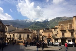 Palermo eller Mondello: Privat dagstur til Cefalù og Castelbuono
