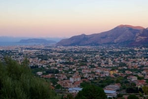 Palermo: Rundtur med aperitivo i Cabriolet CruiserCar