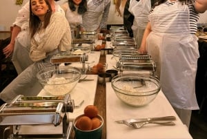 Palermo: kookles pasta & tiramisu met wijn